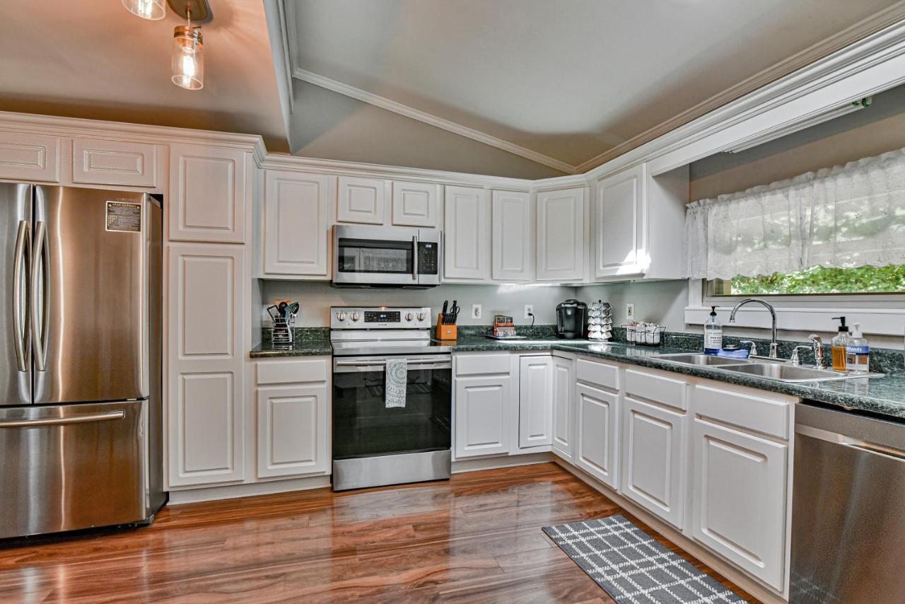 South Asheville Home With Hot Tub Just 11 Miles To Downtown Kültér fotó