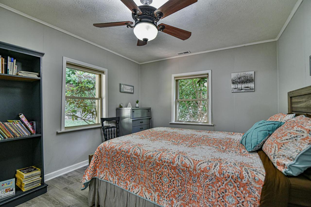 South Asheville Home With Hot Tub Just 11 Miles To Downtown Kültér fotó